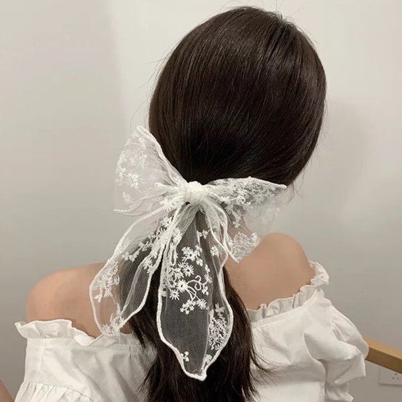 Accessories - White Lace Bow Floral Embroidery Hair Clip